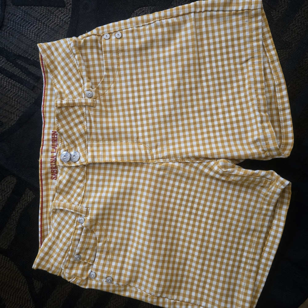 Ladies, Yellow Flat Front Shorts with Lightweight Fabric